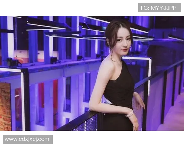 迪丽热巴与足球明星的浪漫邂逅揭示了娱乐圈与体育界的奇妙交集