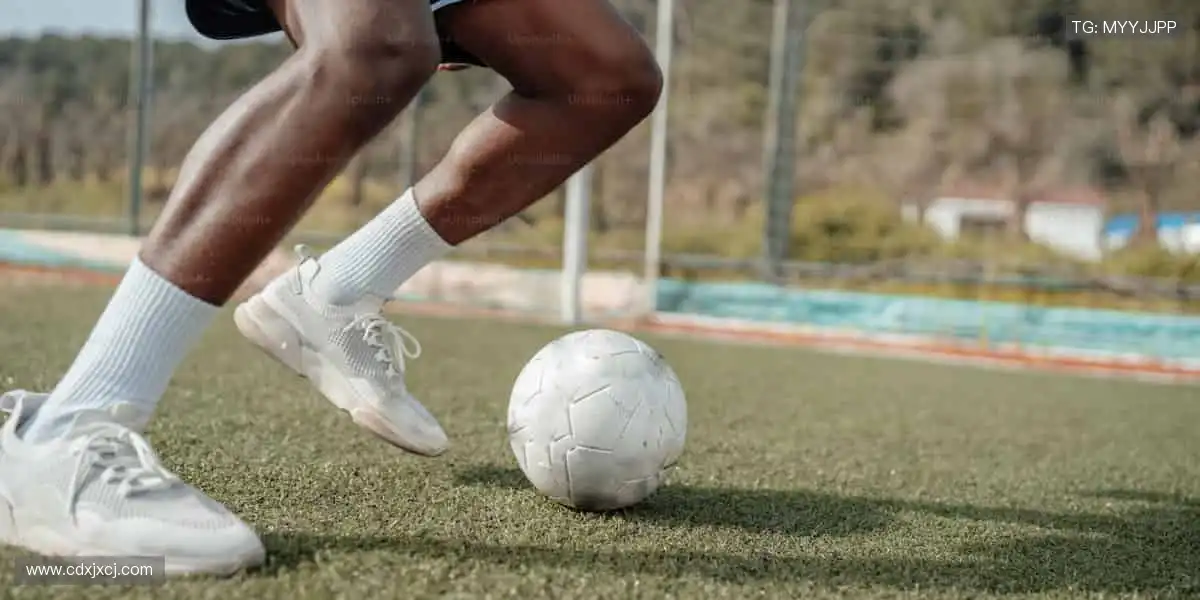 🎯 专业装备，助力突破极限！💪 每一次挥拍，都是精准的胜利！